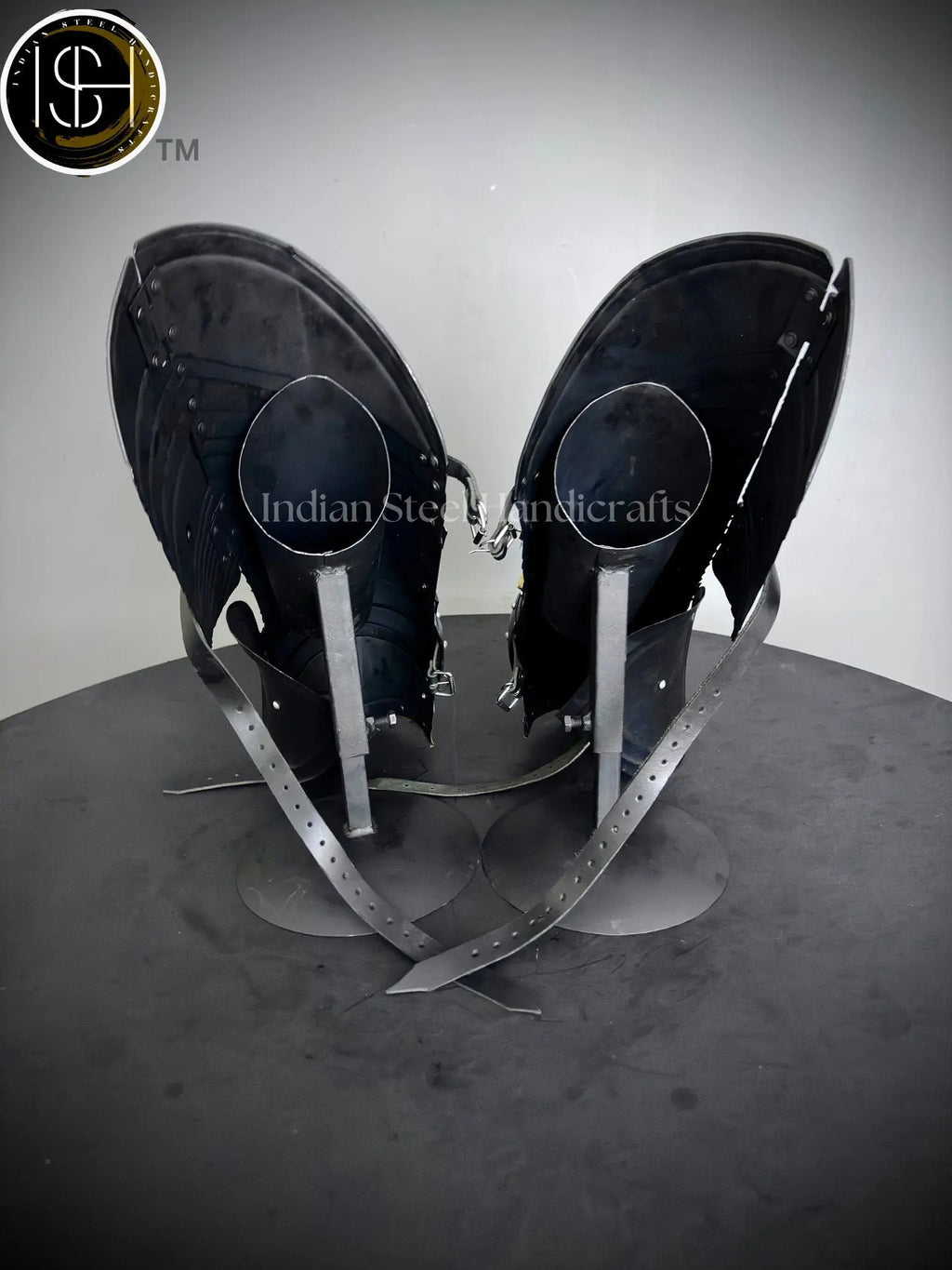 Medieval Knight Thigh Armor, Larp Armor, functional Armor, Leg Armor Sca Armor, Cosplay Armor, Gift item ISH Collection