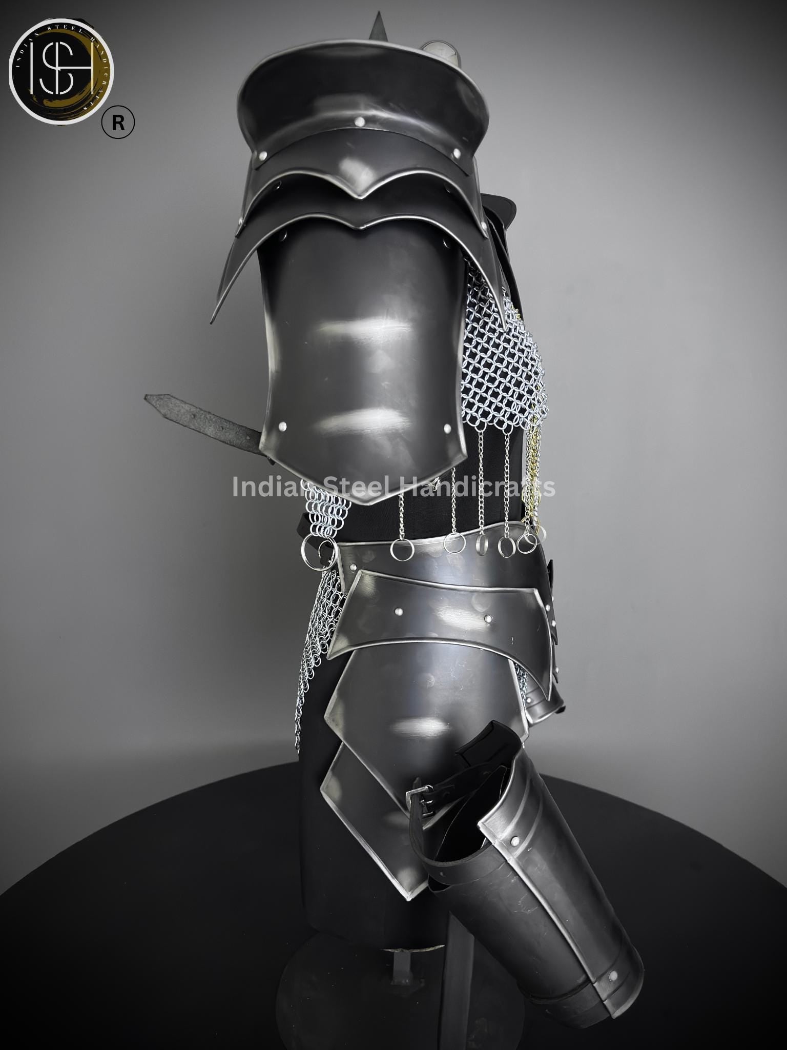 Medieval Cuirass Armor, Brave Lady Armor,Chainmail Armor, Cosplay Armor, Sca Armor, Larp Armor, Fantasy Armor, Gift for women.