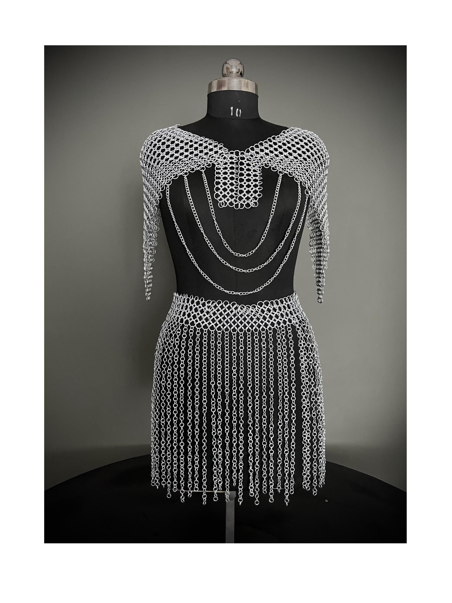 Medieval Chainmaile Top and skirt, Chain Layers Top, Chainmail Body Chain Jewellery, Chainmail Costume Fashion, Gift for women.