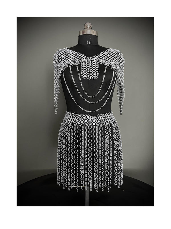 Medieval Chainmaile Top and skirt, Chain Layers Top, Chainmail Body Chain Jewellery, Chainmail Costume Fashion, Gift for women.