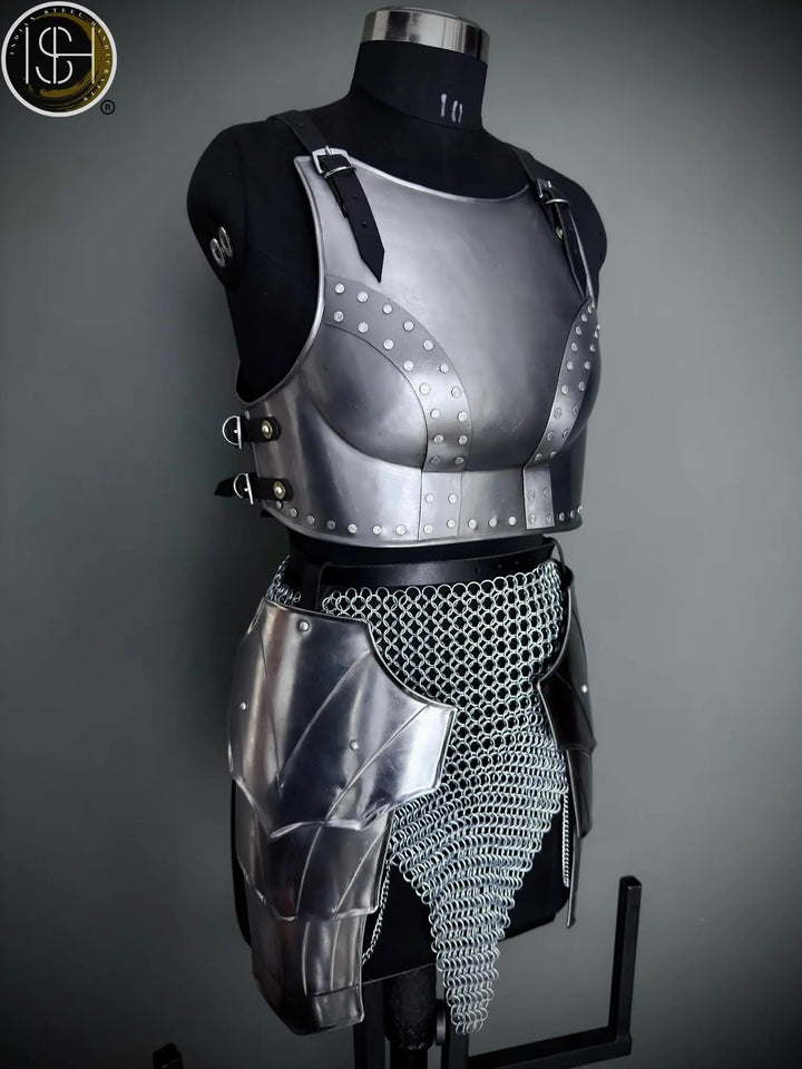 Medieval Women's Knight Armor Set: SCA LARP Cosplay Costume