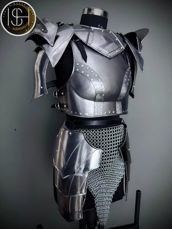 Medieval Women's Knight Armor Set: SCA LARP Cosplay Costume