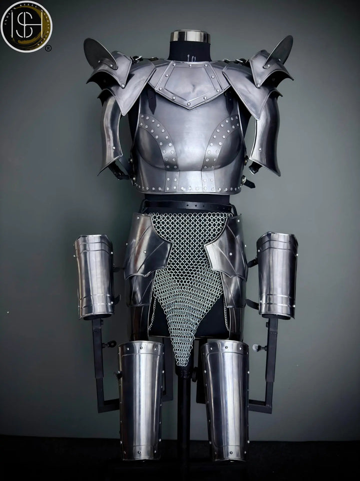 Medieval Women's Knight Armor Set: SCA LARP Cosplay Costume