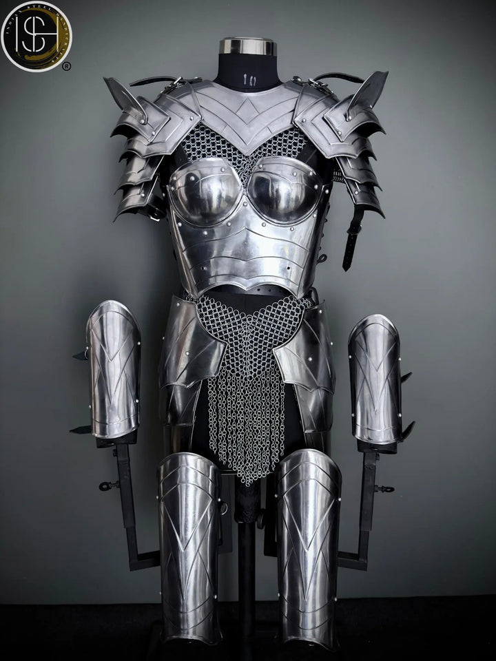 Brave Lady Knight Armor, Breast Armor, Medieval Fantasy Costume for Cosplay & LARP Events.