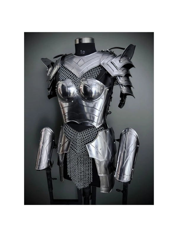 Brave Lady Knight Armor, Breast Armor, Medieval Fantasy Costume for Cosplay & LARP Events.