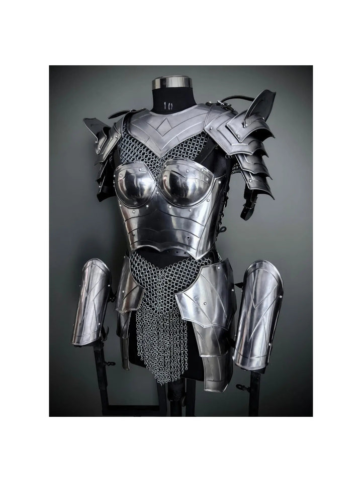 Brave Lady Knight Armor, Breast Armor, Medieval Fantasy Costume for Cosplay & LARP Events.