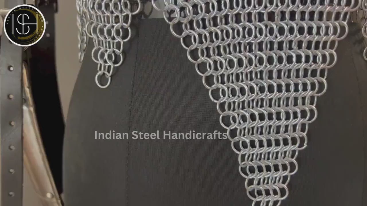 Female Knight Steel Armor: Gorget & Pouldron, Chainmail - LARP Cosplay