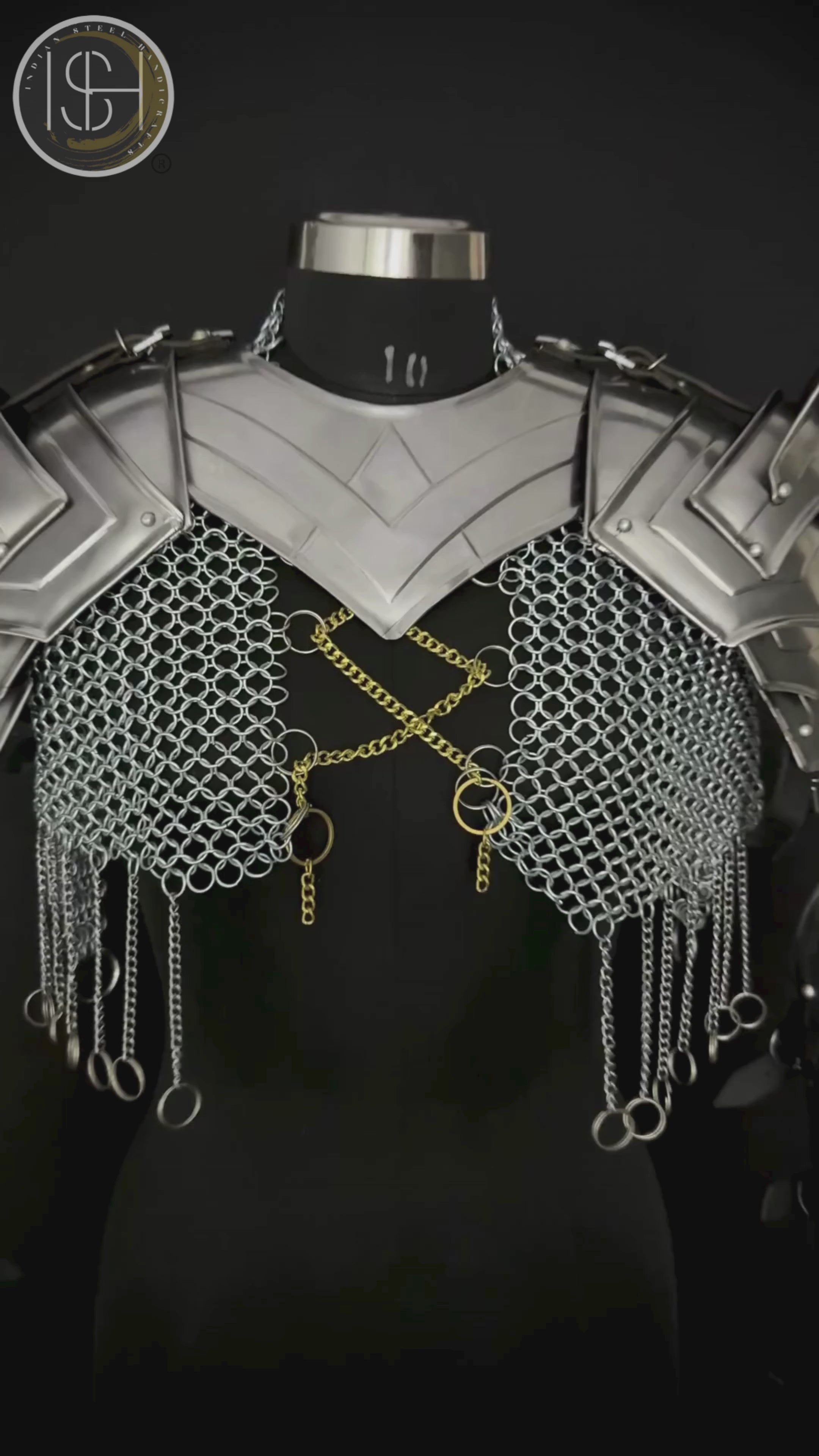 Handcrafted Chainmail Armor Set – Includes Gorget, Pauldrons, Bracers & Warrior Top ✨